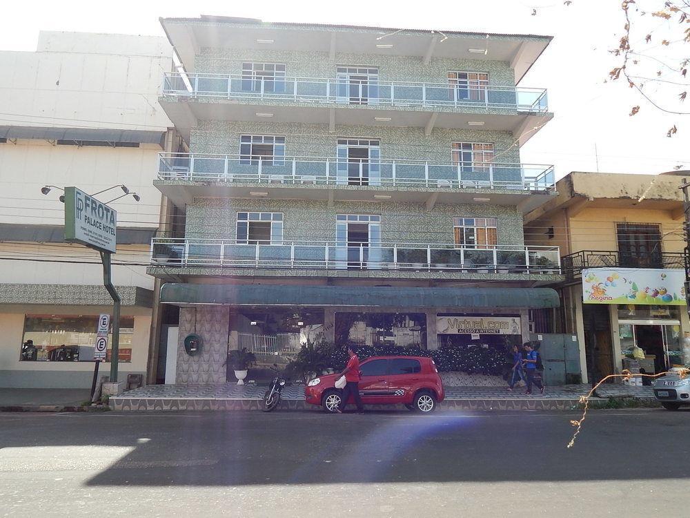 弗洛塔宫殿酒店 马卡帕 外观 照片